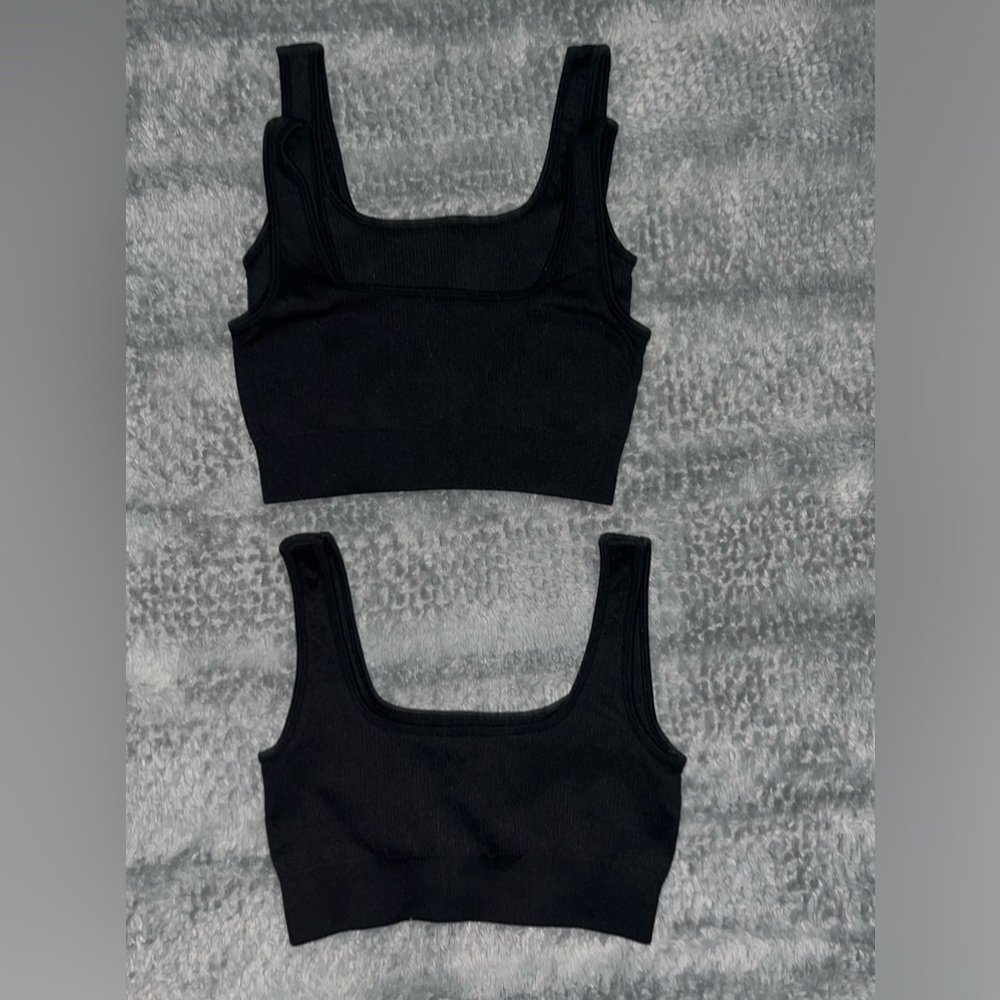 OQQ Ribbed Sports Bra